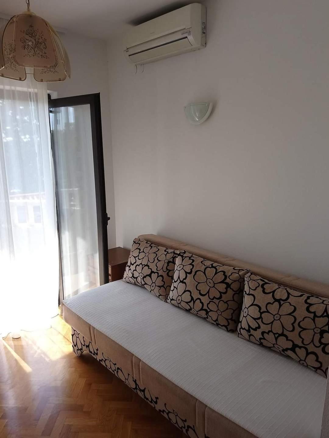 Guesthouse Mario&Marina ماكارسكا الغرفة الصورة