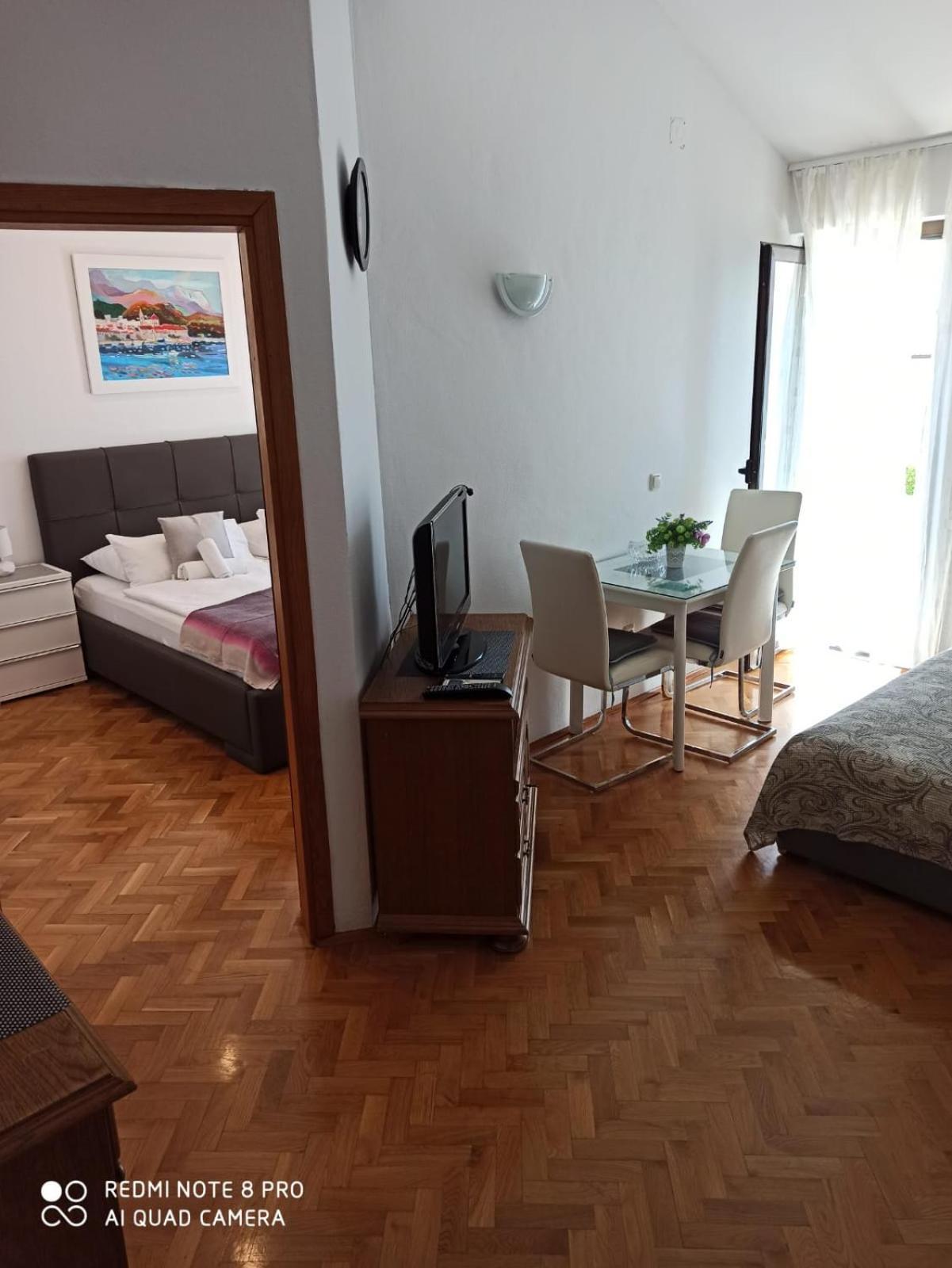Guesthouse Mario&Marina ماكارسكا الغرفة الصورة